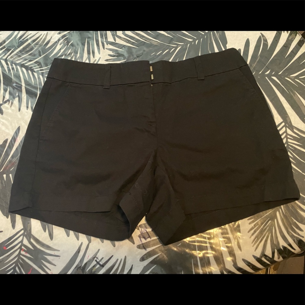 Loft shorts color black size 2